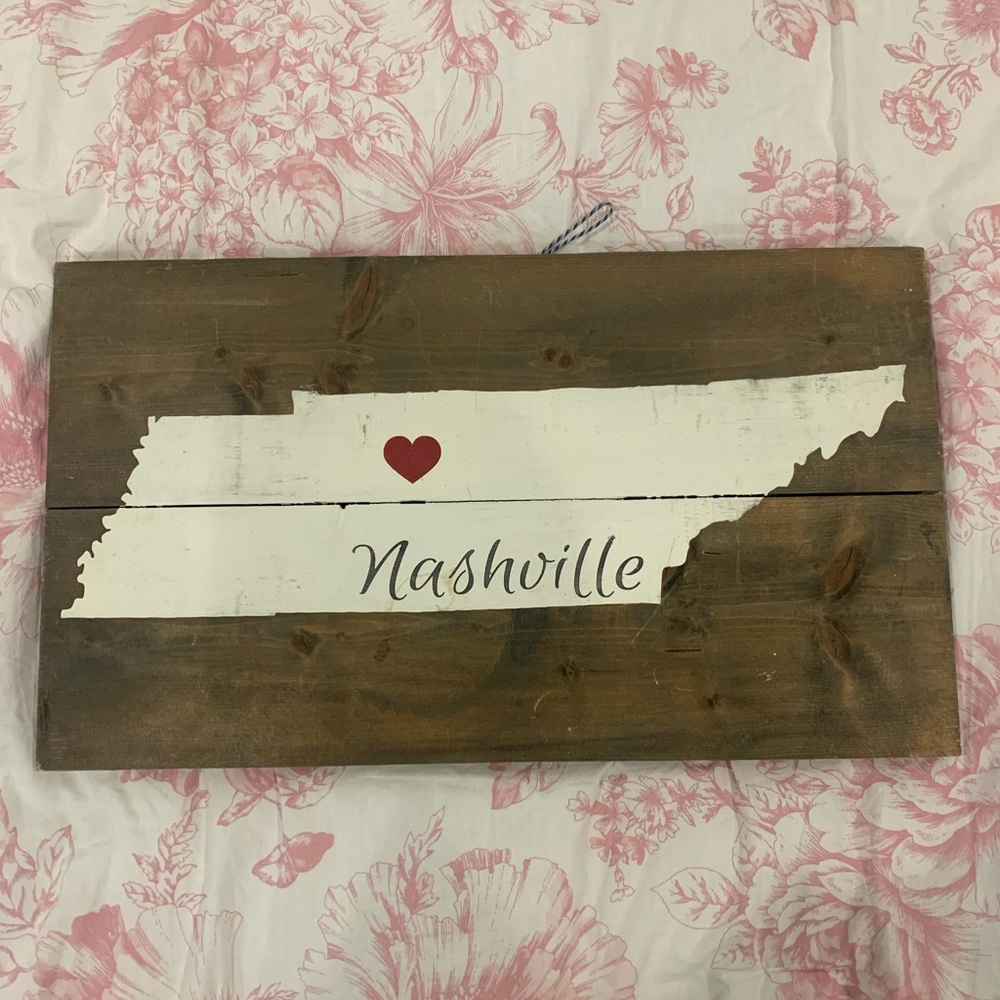 Handmade Nashville Sign